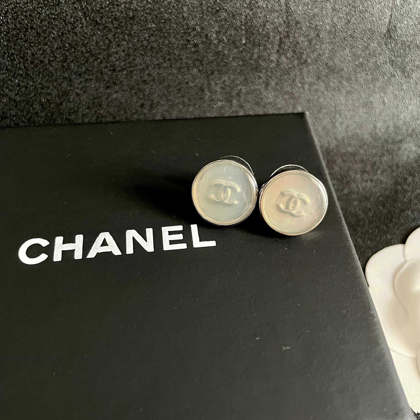 Double-C Emblem Stud Earrings in Polished Metal-Tone – Design 231 detail view