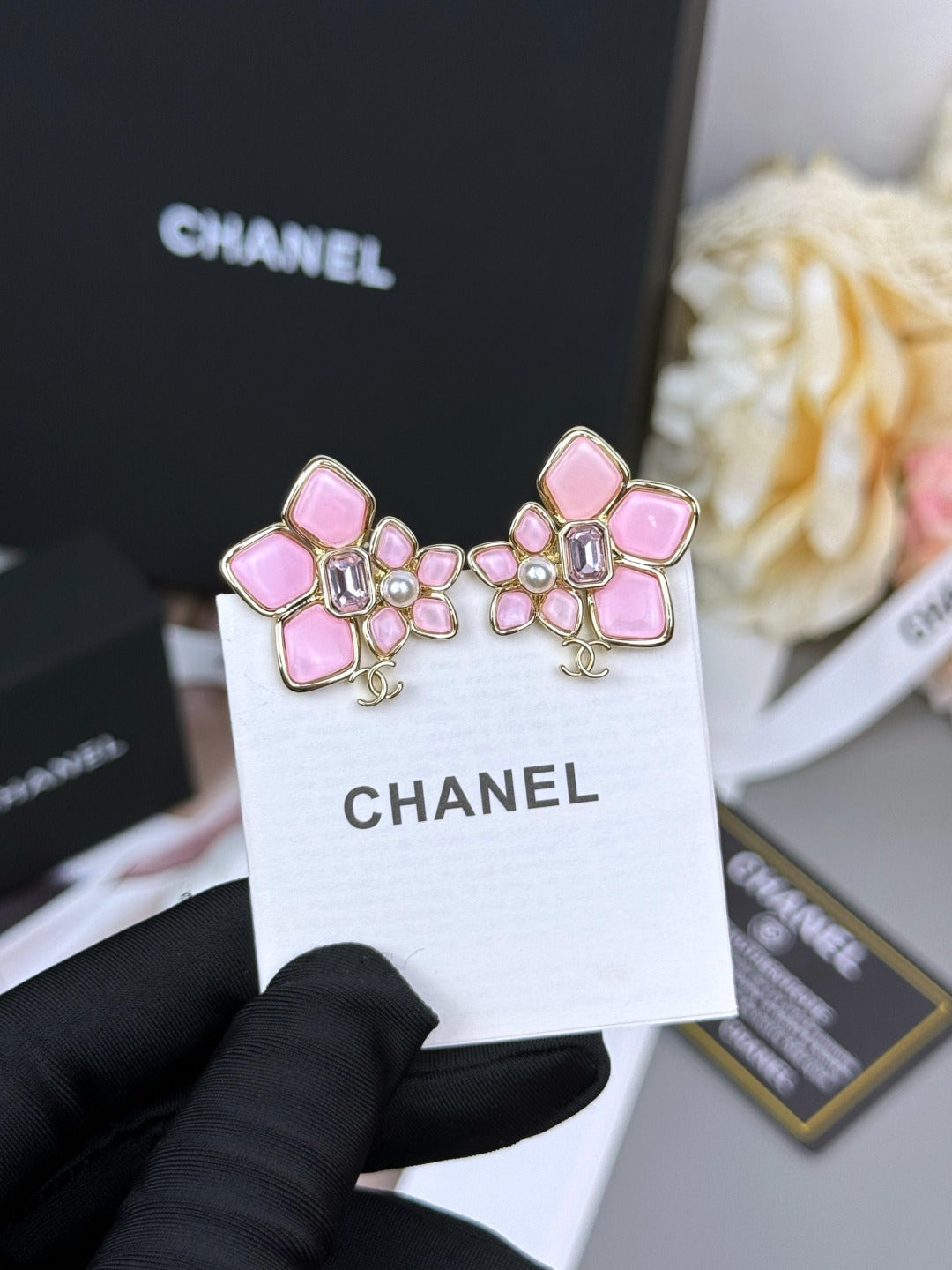 Floral Stud Earrings in Polished Metal-Tone – Pink Detail front product view