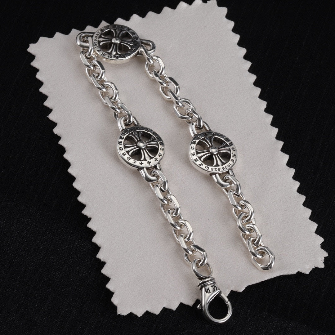 Signature Emblem Bracelet in Polished Metal-Tone – Design 036 main product view