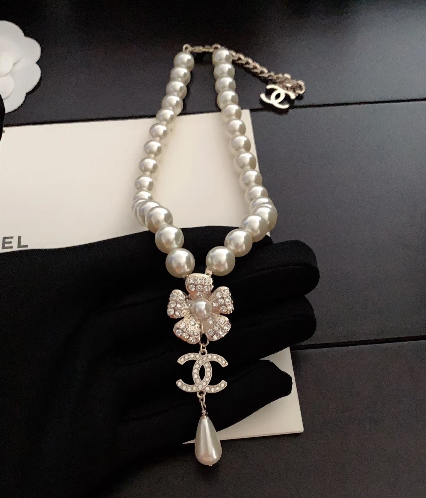 Camellia Pearl-Detail Pendant Necklace – Pearl Detail – Design 003 close-up detail