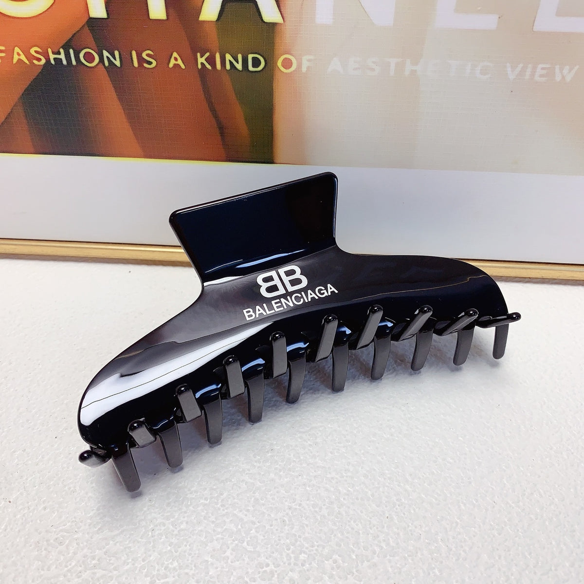 Geometric Emblem Hair Accessory front product view