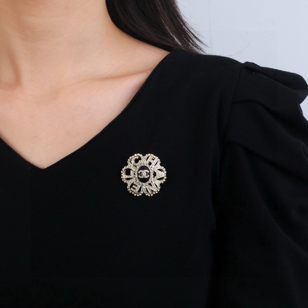 Floral Brooch in Polished Metal-Tone – Design 001 front product view