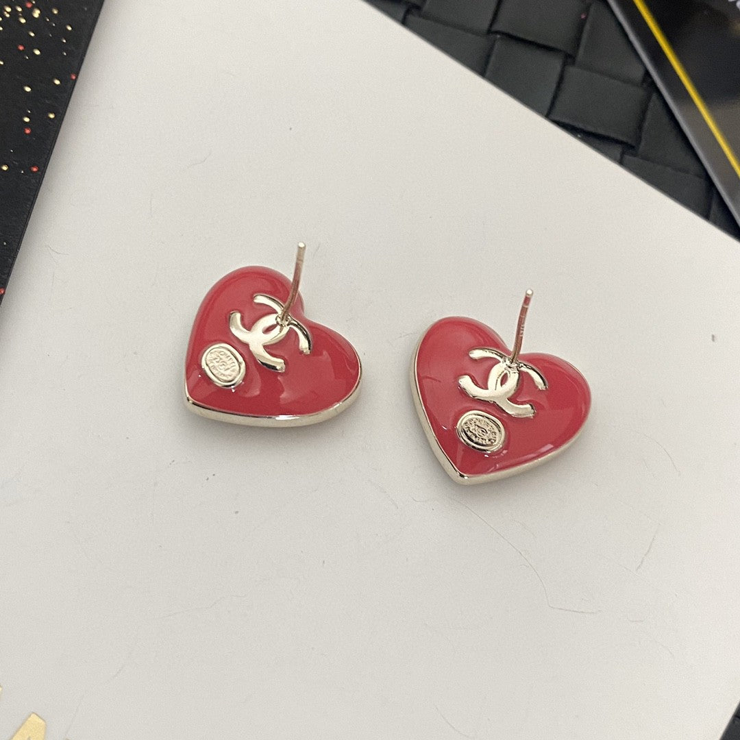 Heart Crystal-Accent Statement Earrings – Heart Detail close-up detail