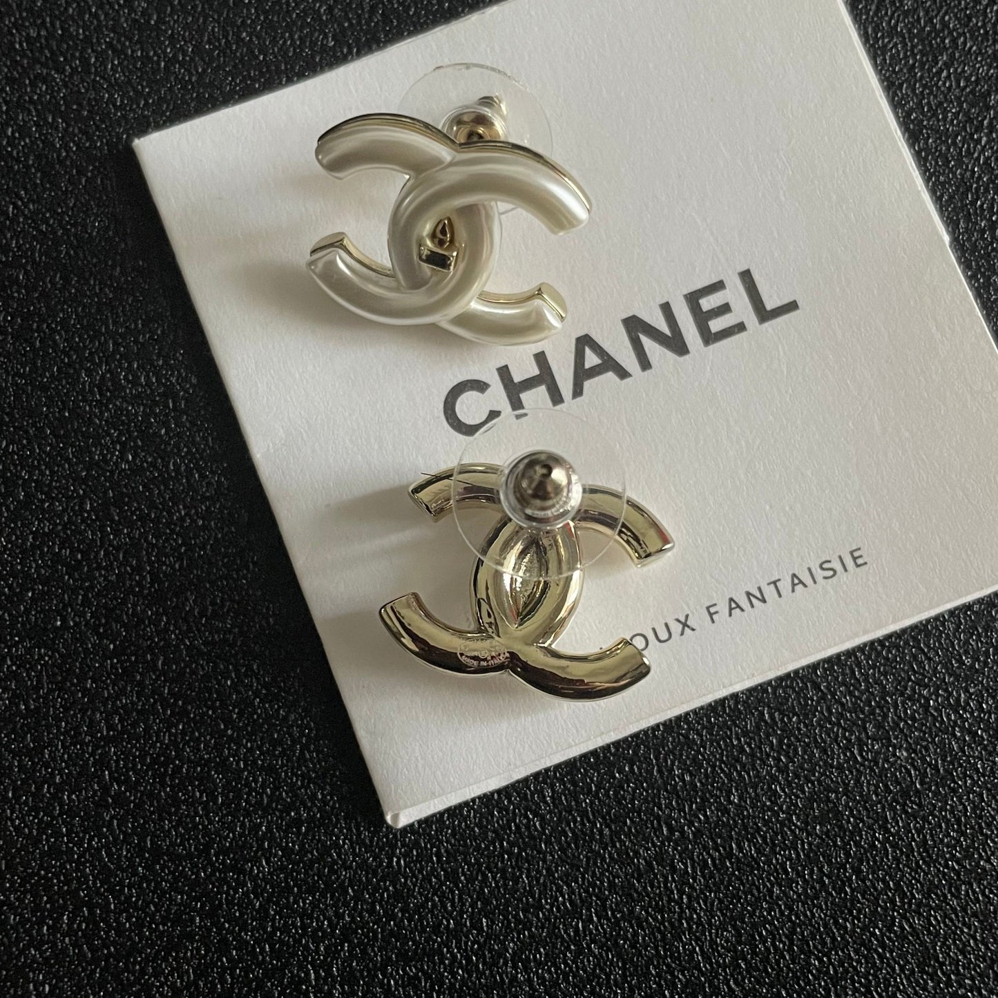 Double-C Emblem Stud Earrings in Polished Metal-Tone – Design 379 front product view