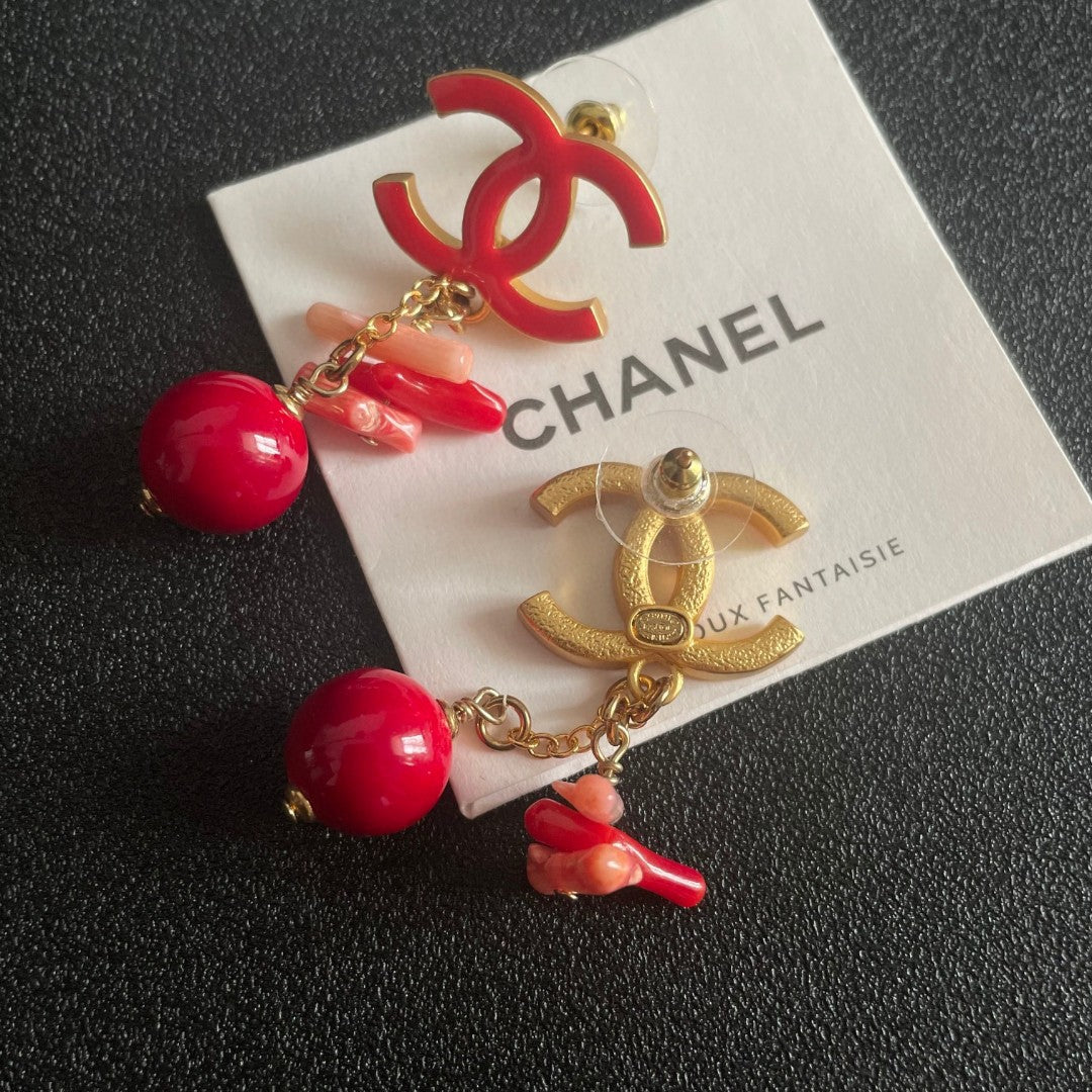 Double-C Emblem Statement Earrings in Polished Metal-Tone – Design 061 main product view