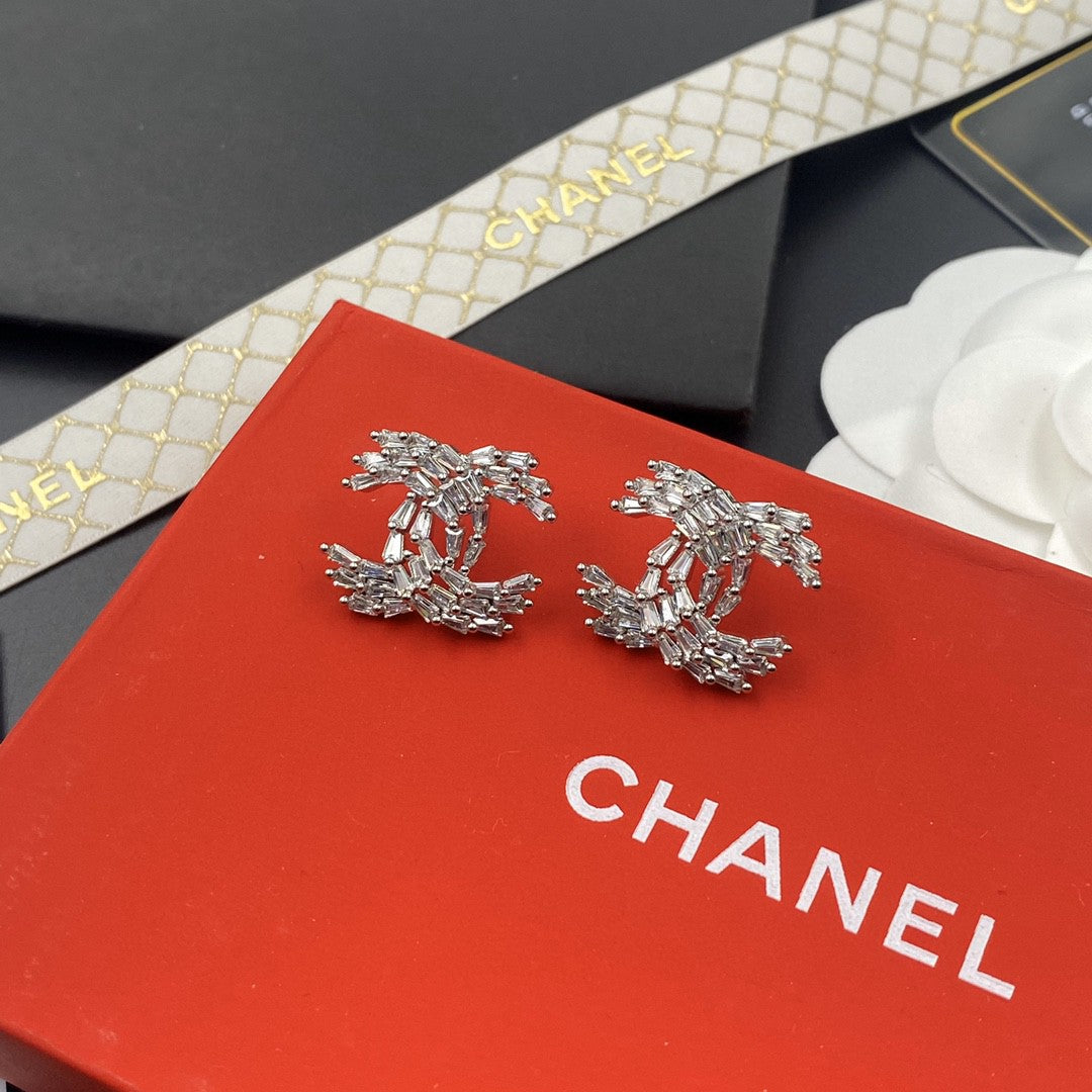 Letter Crystal-Accent Stud Earrings – Red Detail detail view