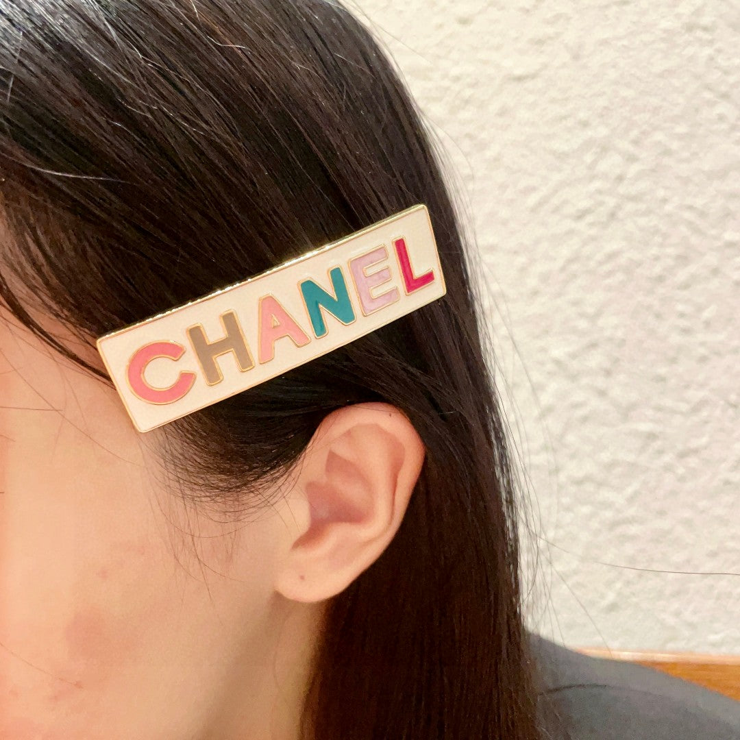 Letter Hair Clip – Design 003 main product view