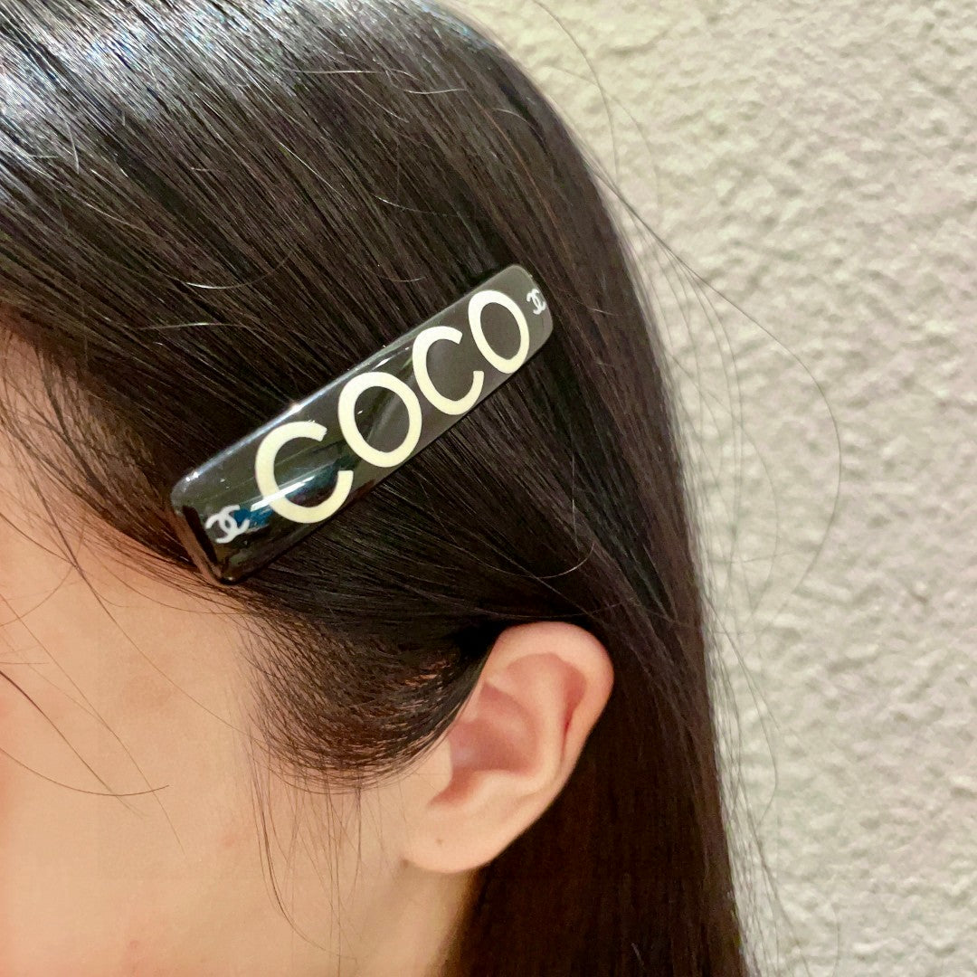 Double-C Emblem Hair Clip – Design 009 front product view