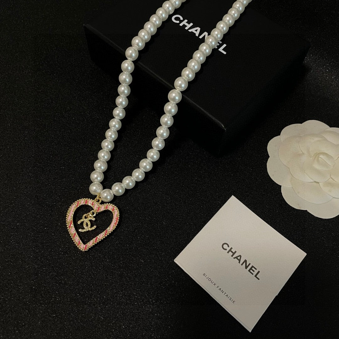 Double-C Emblem Pearl-Detail Pendant Necklace – Pearl Detail – Design 044 close-up detail