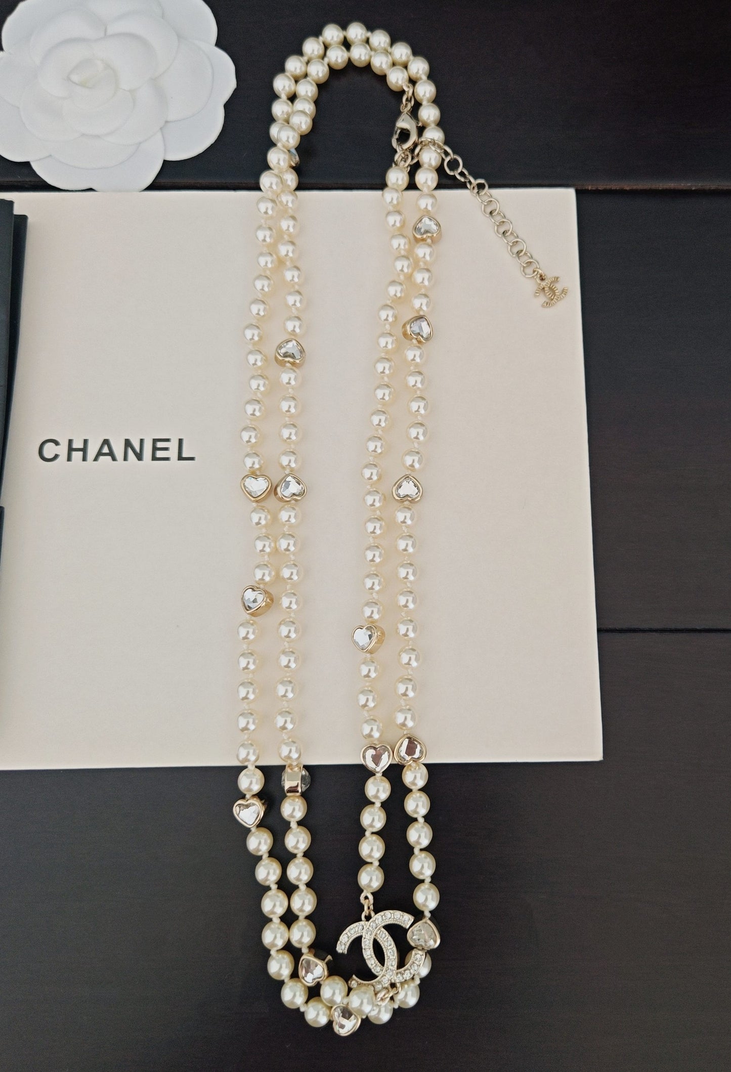 Heart Pearl-Detail Pendant Necklace – Pearl Detail main product view