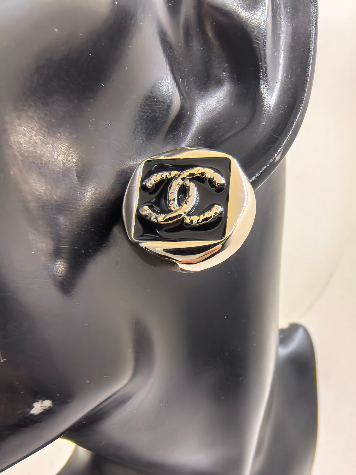 Square Stud Earrings in Gold-Tone – Black Detail front product view