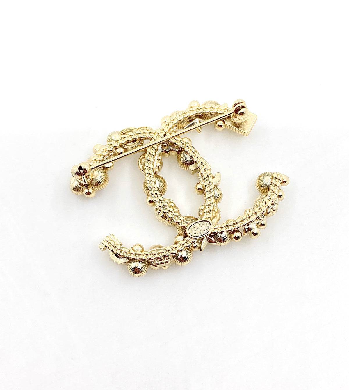 Signature Emblem Brooch in Gold-Tone – Design 007 detail view