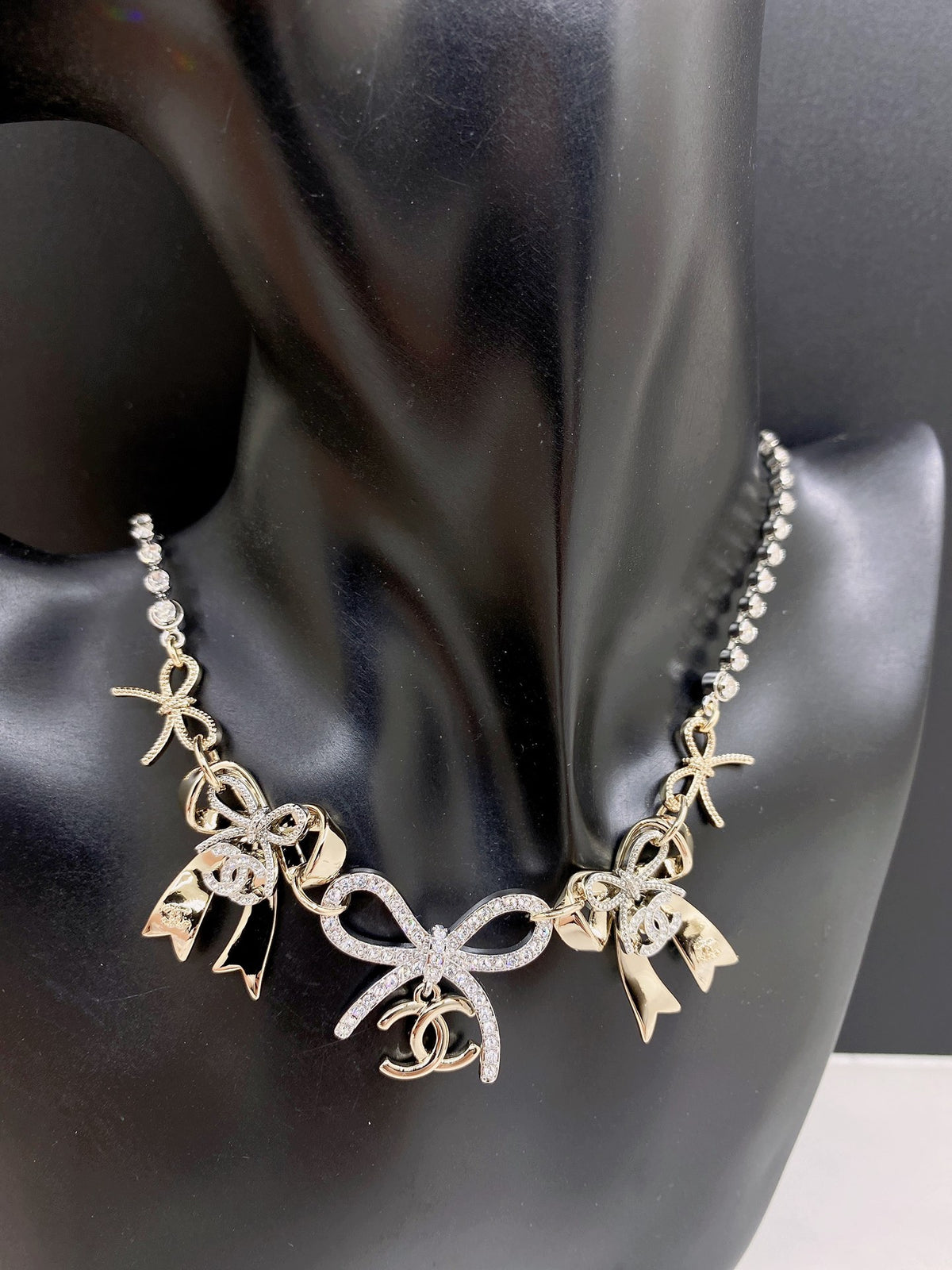 Bow Pendant Necklace in Gold-Tone – Design 001 front product view