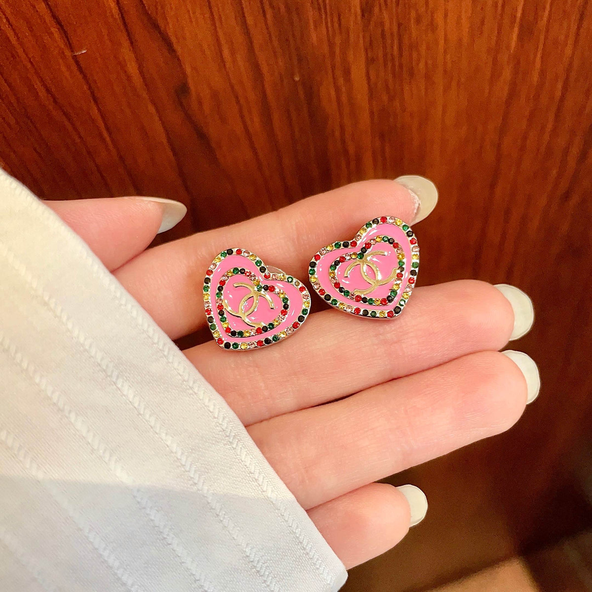 Double-C Emblem Crystal-Accent Stud Earrings – Heart Detail – Design 006 side detail