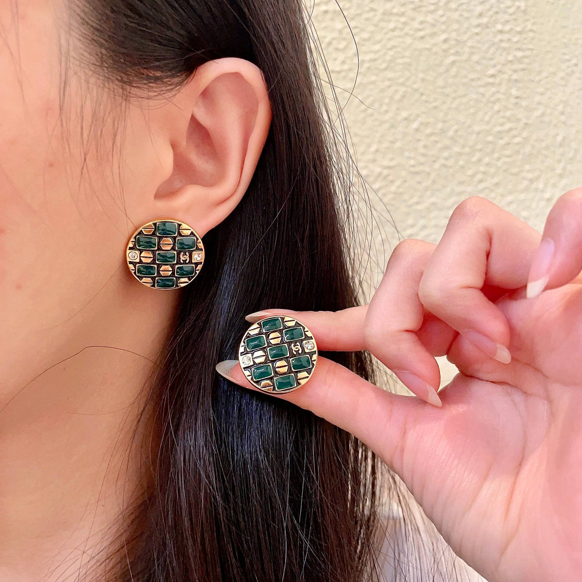 Double-C Emblem Stud Earrings in Polished Metal-Tone – Design 454 main product view