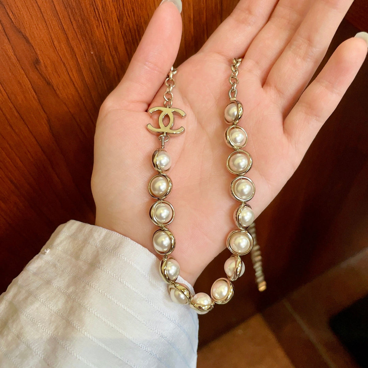 Double-C Emblem Pearl-Detail Pendant Necklace – Pearl Detail – Design 039 side detail