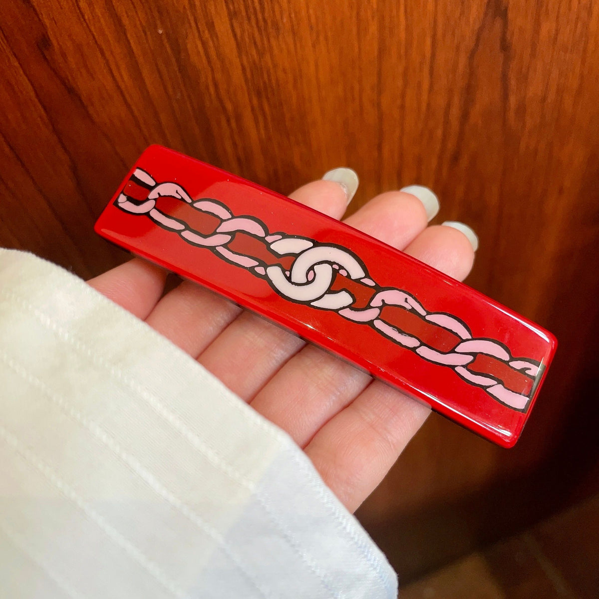 Double-C Emblem Hair Clip – Design 010 side detail