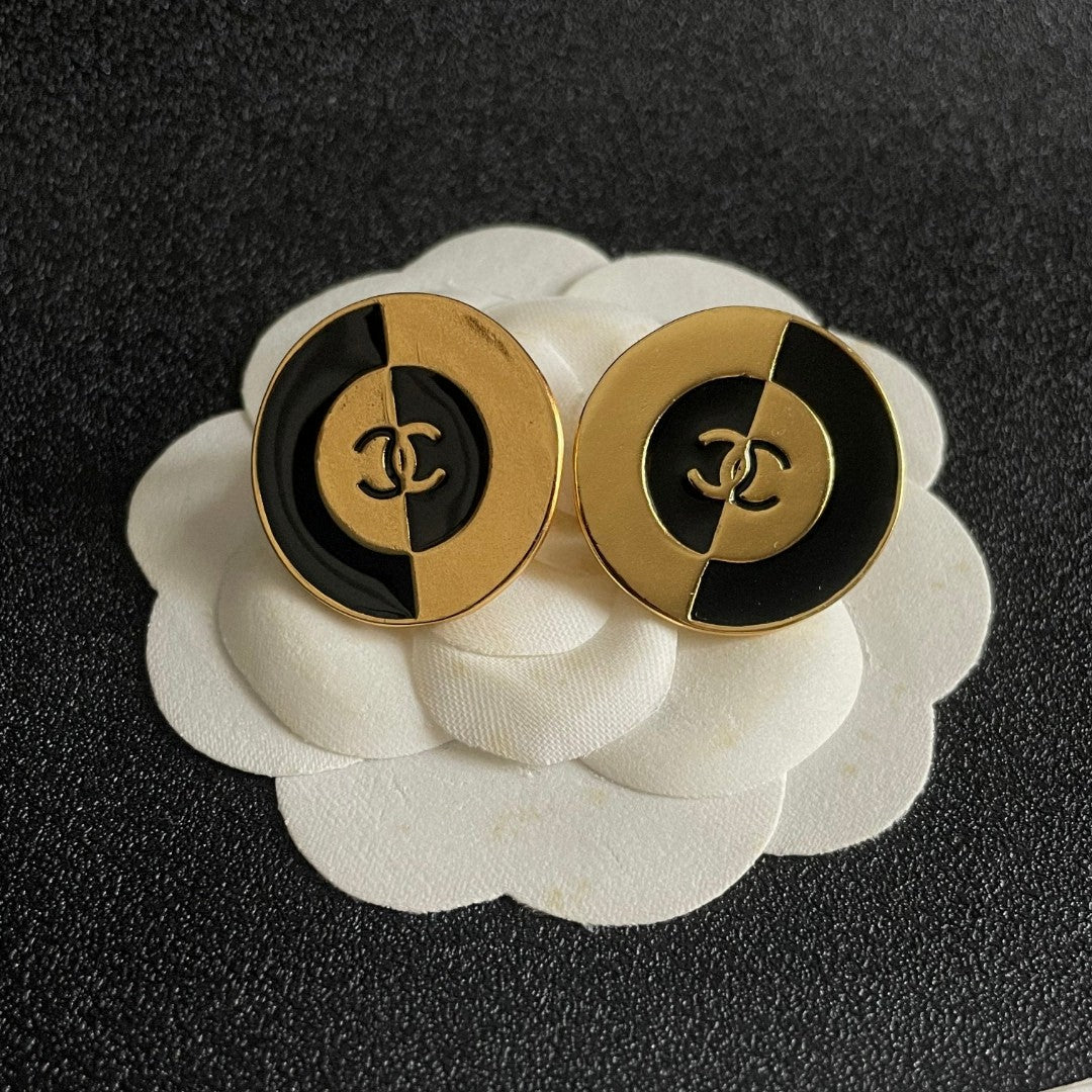 Double-C Emblem Stud Earrings in Polished Metal-Tone – Design 369 front product view