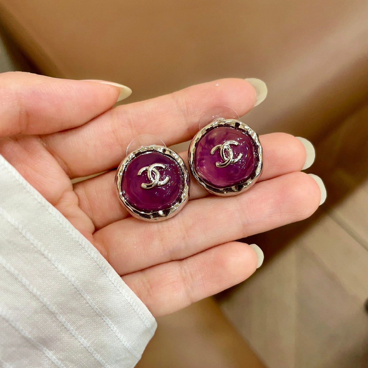 Double-C Emblem Stud Earrings in Polished Metal-Tone – Design 213 side detail