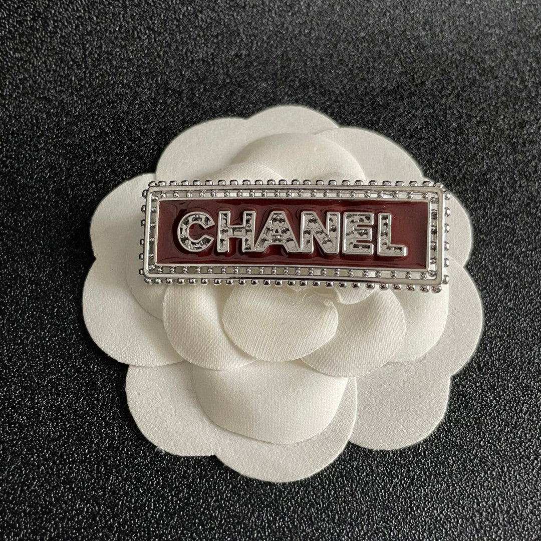 Letter Hair Clip – Design 001 front product view