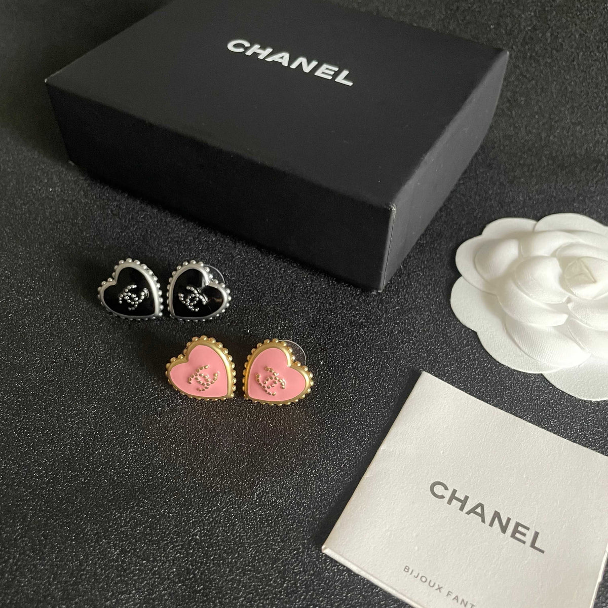 Double-C Emblem Stud Earrings in Polished Metal-Tone – Heart Detail – Design 010 side detail