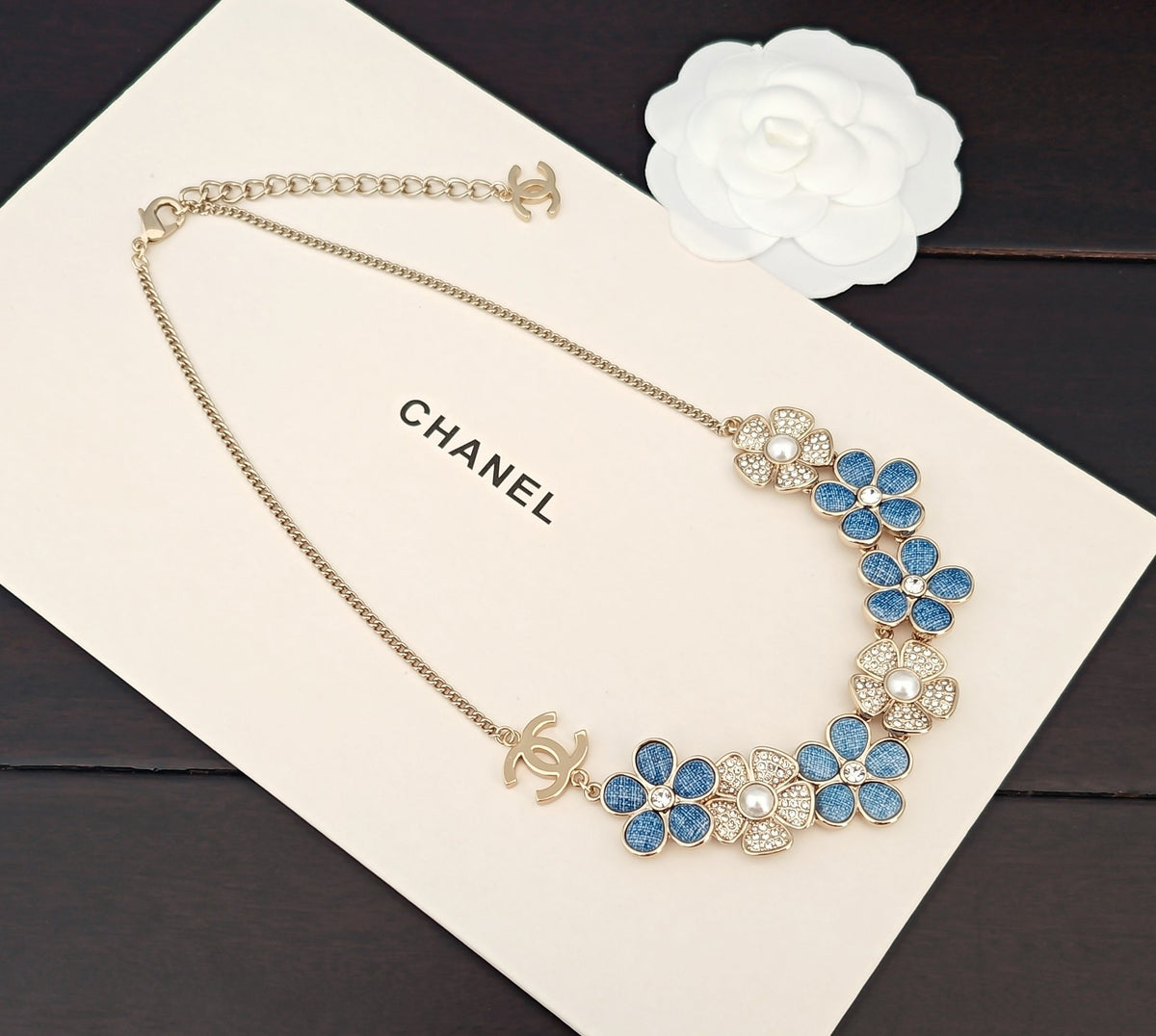 Floral Pendant Necklace in Gold-Tone – Blue Detail detail view