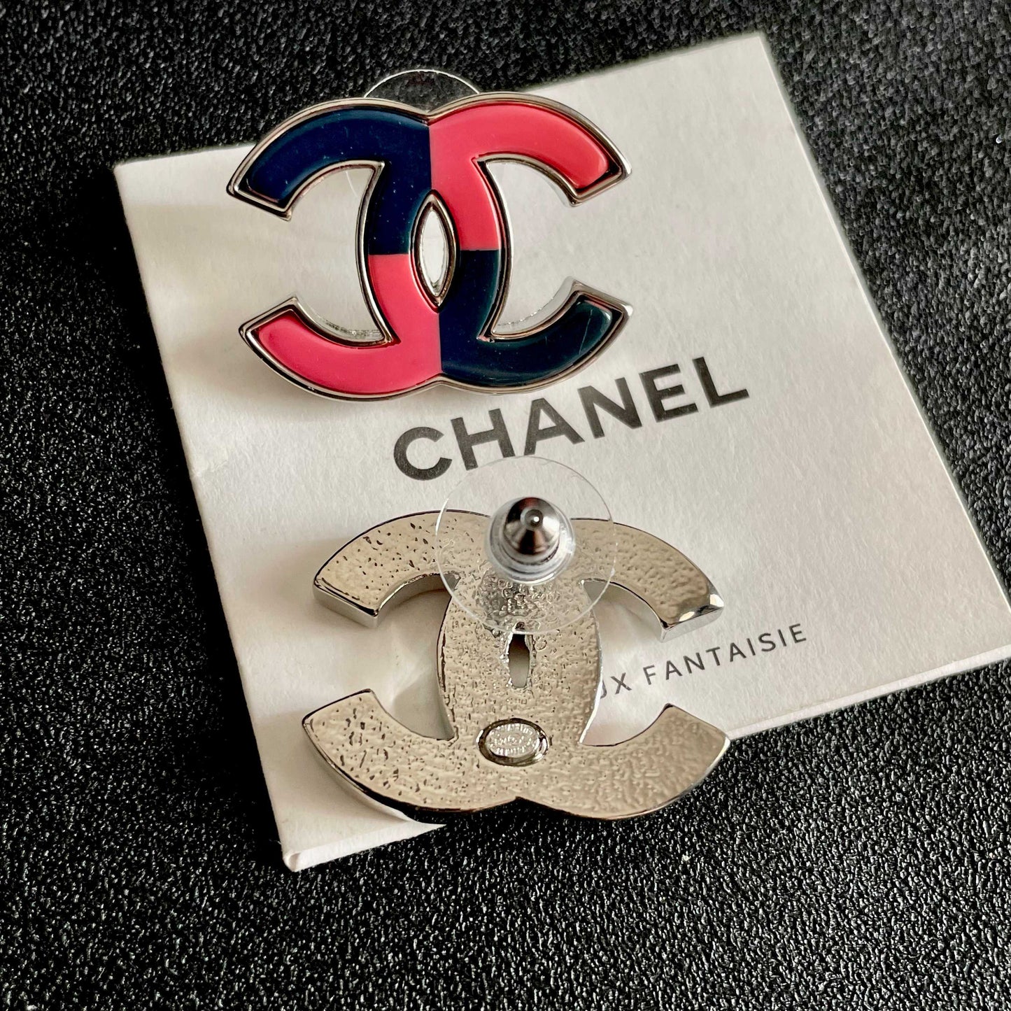 Double-C Emblem Stud Earrings in Polished Metal-Tone – Design 209 main product view