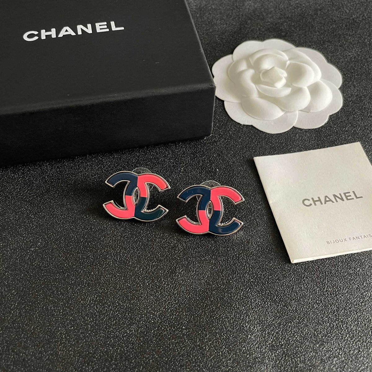 Double-C Emblem Stud Earrings in Polished Metal-Tone – Design 209 styled product view