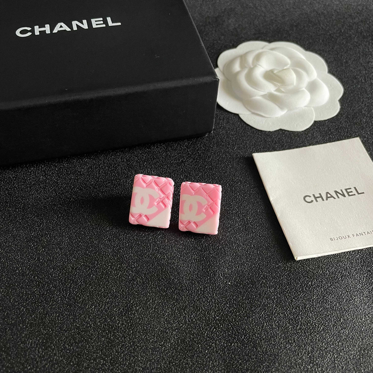 Double-C Emblem Stud Earrings in Polished Metal-Tone – Design 260 styled product view