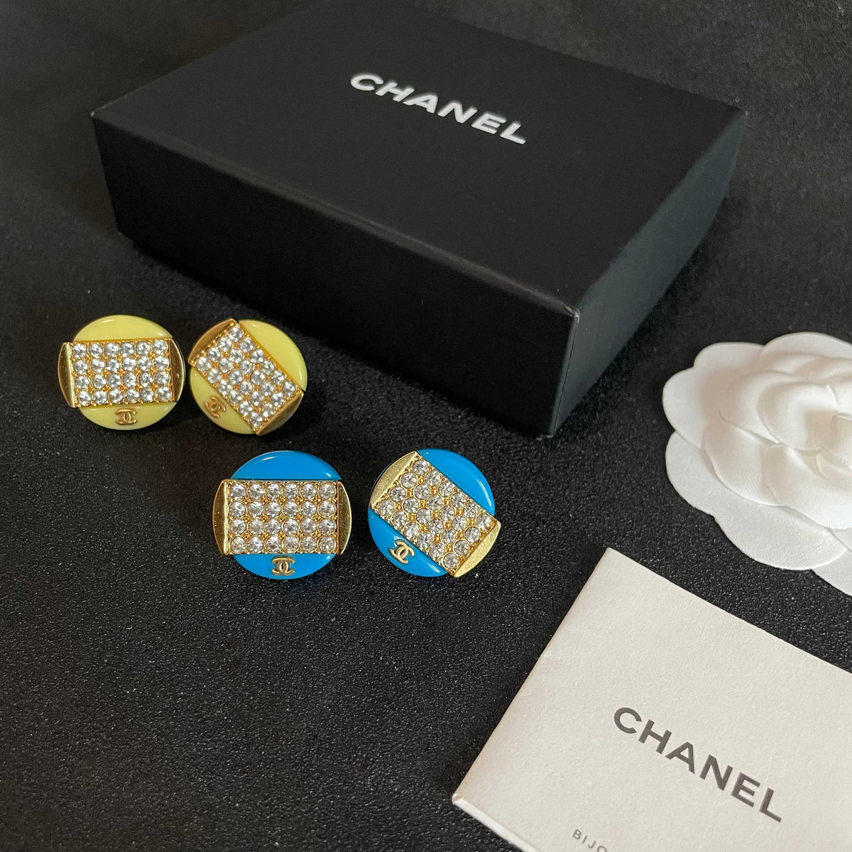 Double-C Emblem Crystal-Accent Stud Earrings – Design 034 close-up detail