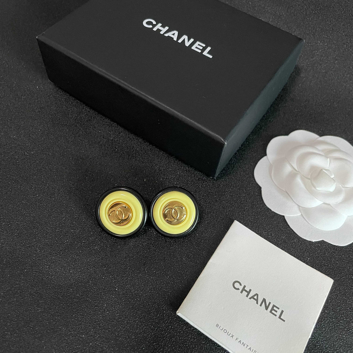 Double-C Emblem Stud Earrings in Polished Metal-Tone – Design 251 close-up detail