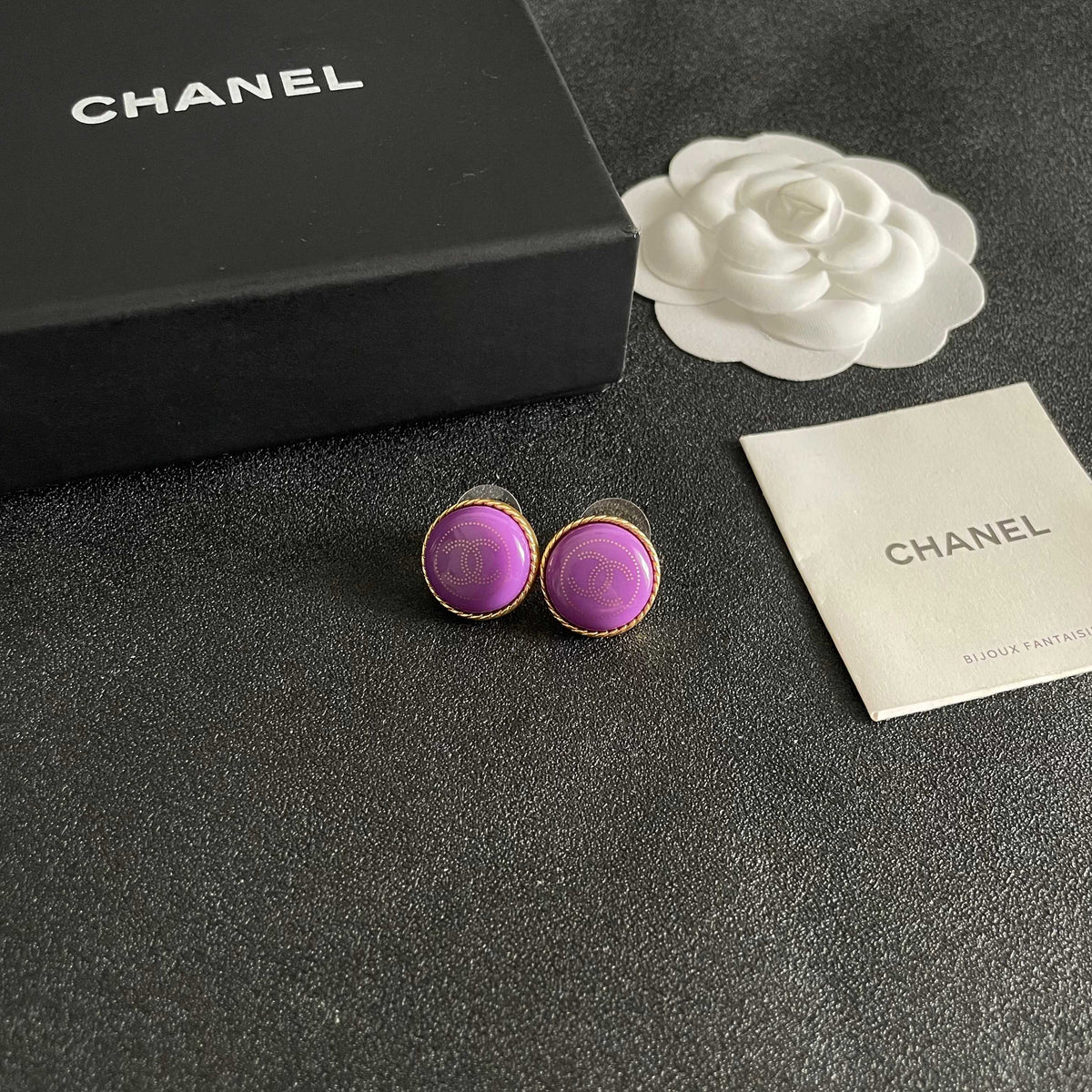 Double-C Emblem Stud Earrings in Polished Metal-Tone – Design 311 styled product view