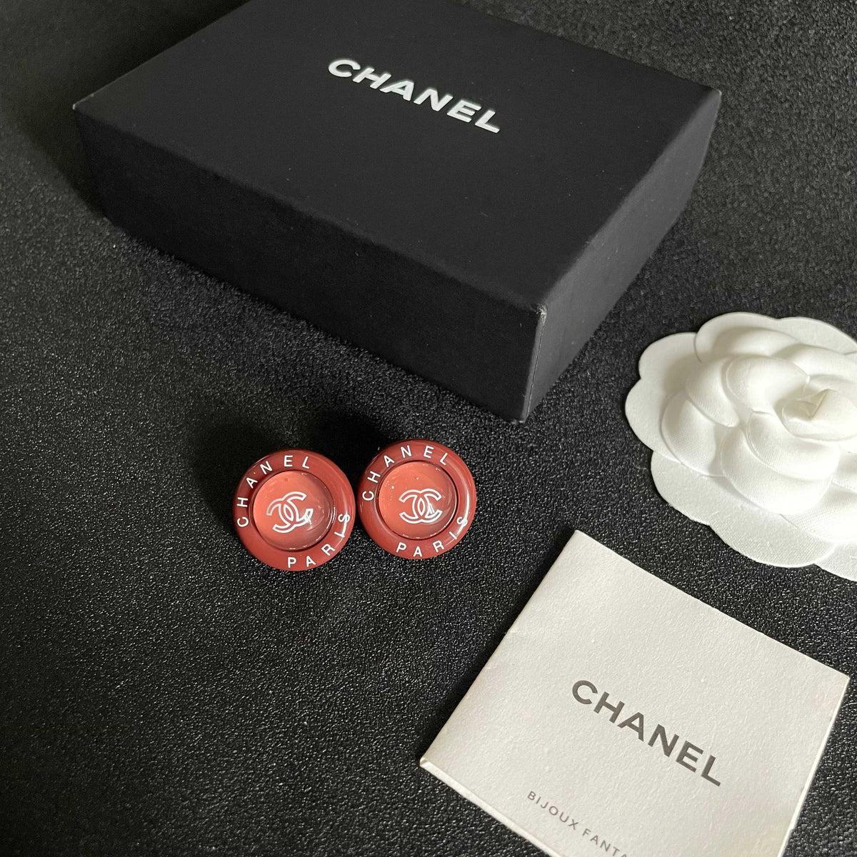 Double-C Emblem Stud Earrings in Polished Metal-Tone – Design 356 close-up detail