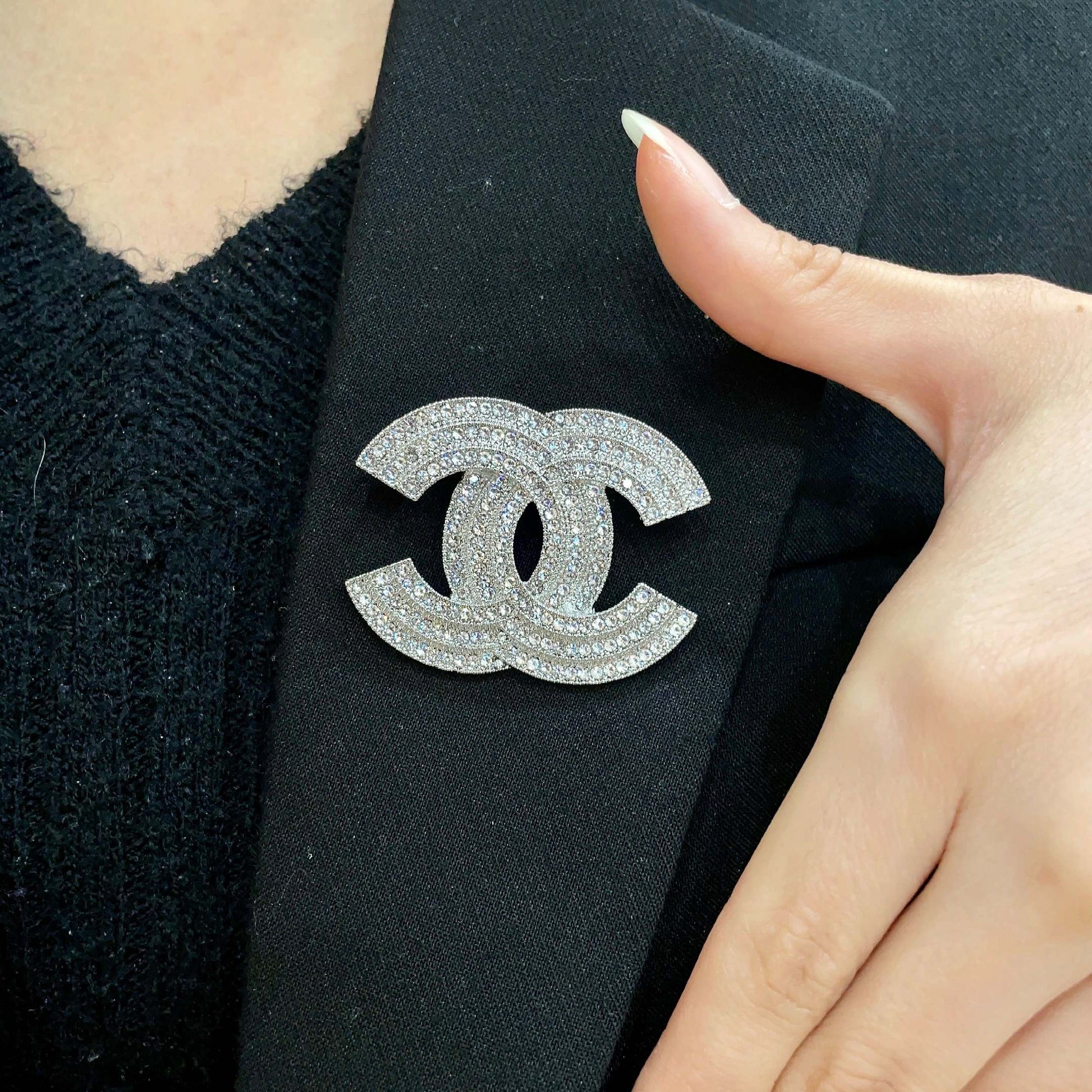 Signature Emblem Brooch in Polished Metal-Tone – Design 053 main product view