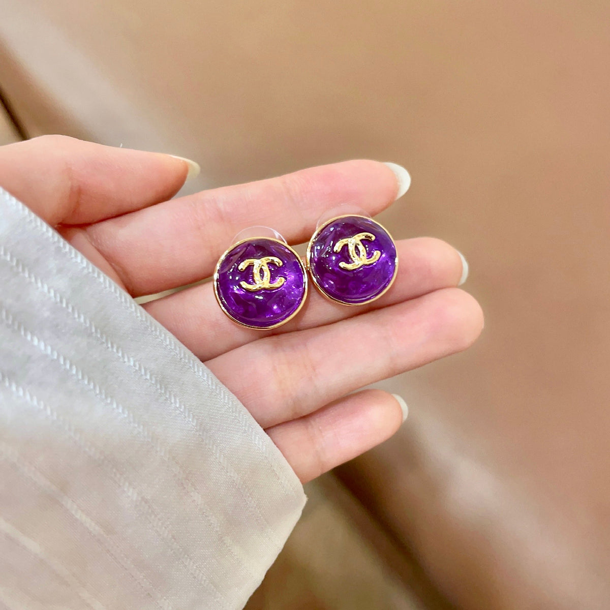 Signature Emblem Stud Earrings in Polished Metal-Tone – Design 098 side detail