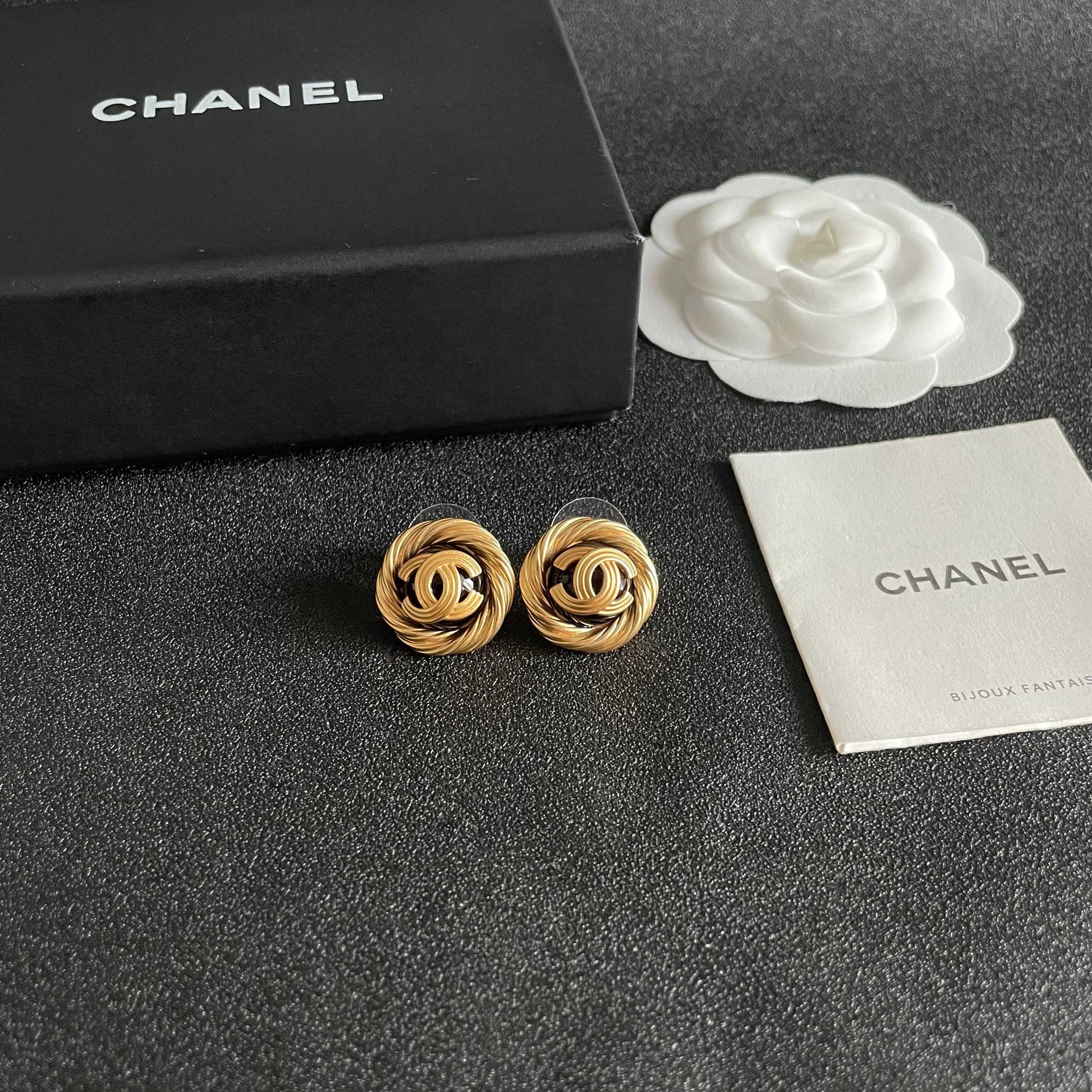 Double-C Emblem Stud Earrings in Polished Metal-Tone – Design 303 styled product view