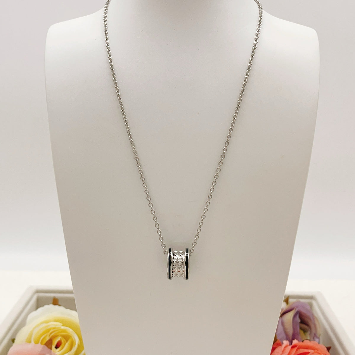 Geometric Emblem Pendant Necklace in Silver-Tone – Design 004 close-up detail