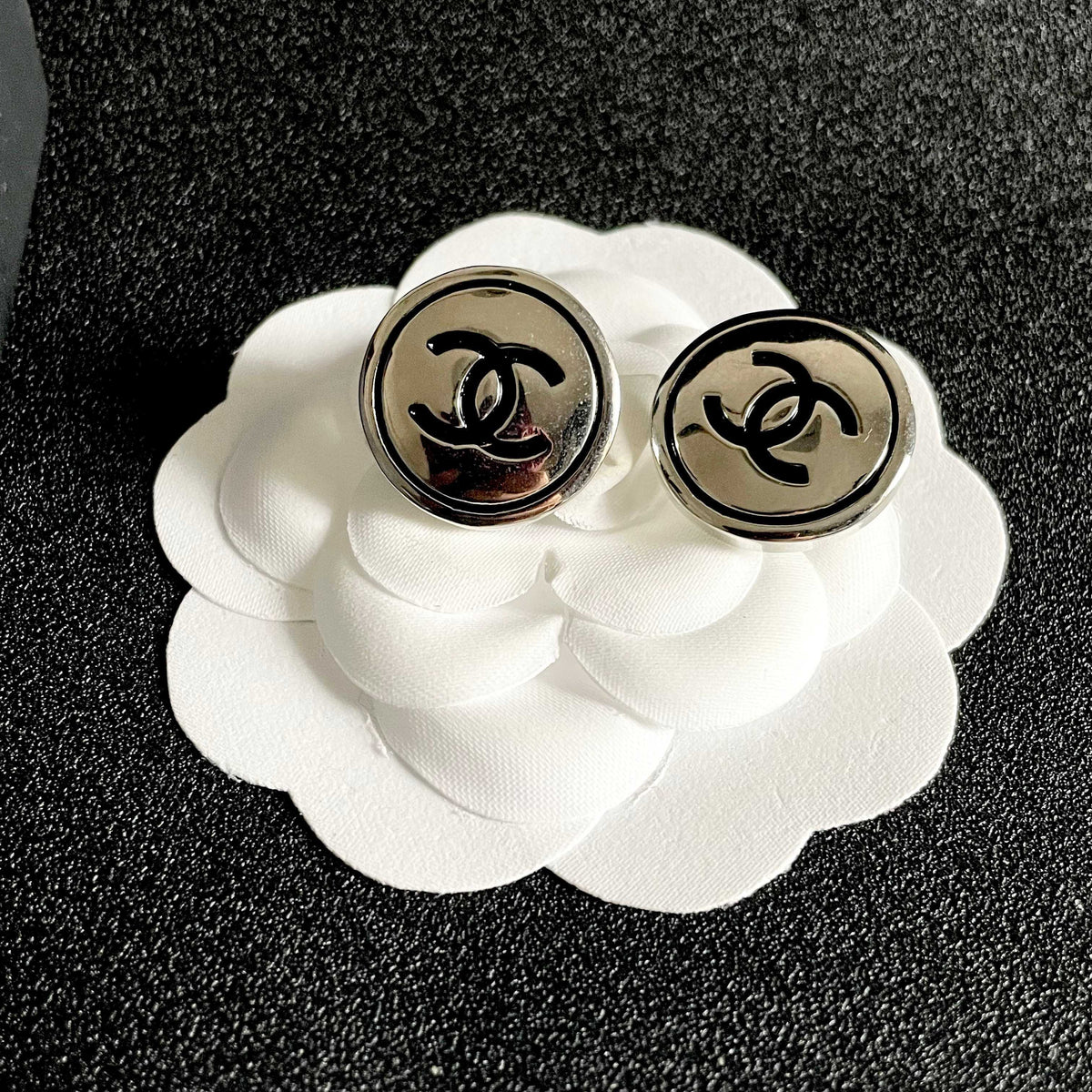 Double-C Emblem Stud Earrings in Polished Metal-Tone – Design 413 front product view