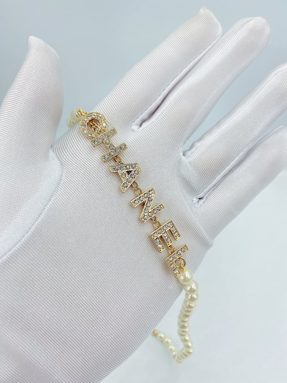 Letter Pearl-Detail Pendant Necklace – Pearl Detail – Design 003 styled product view