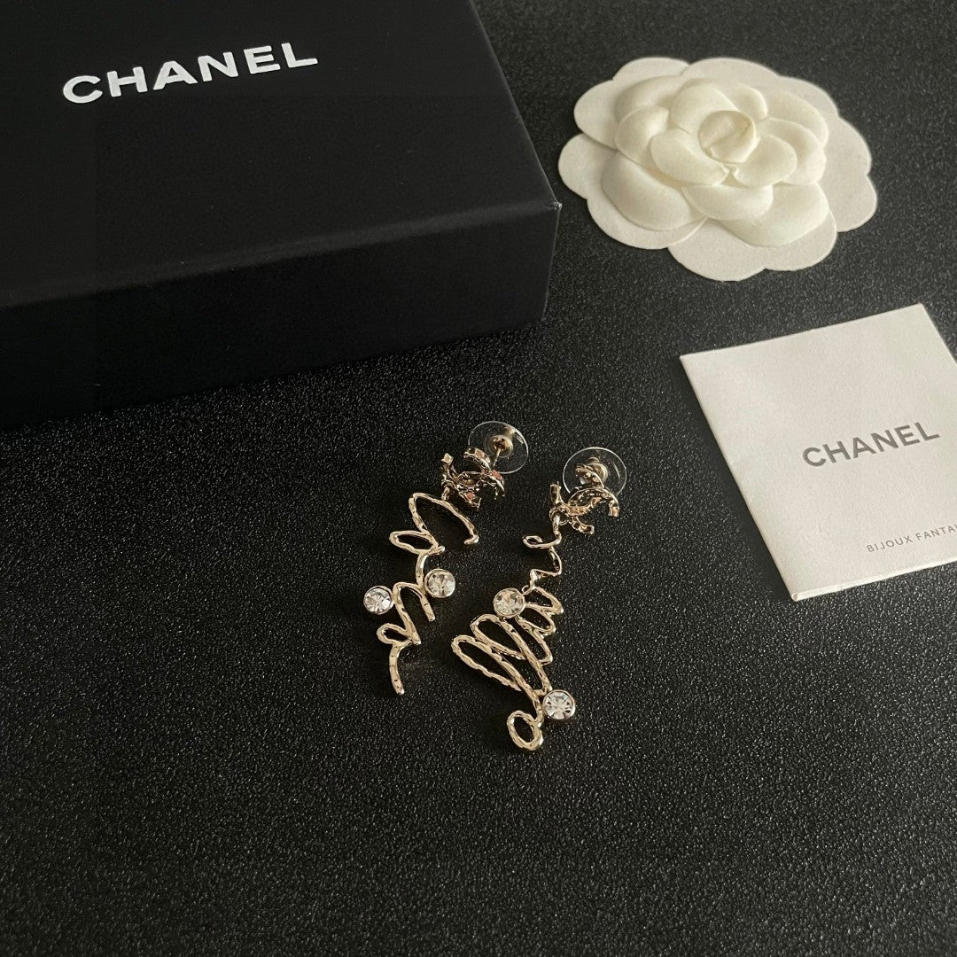 Double-C Emblem Statement Earrings in Polished Metal-Tone – Design 070 front product view