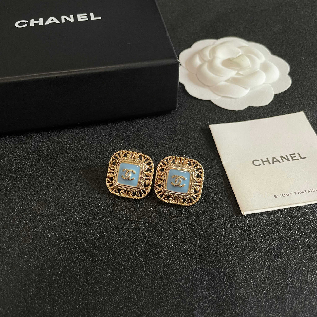 Double-C Emblem Stud Earrings in Polished Metal-Tone – Design 138 styled product view