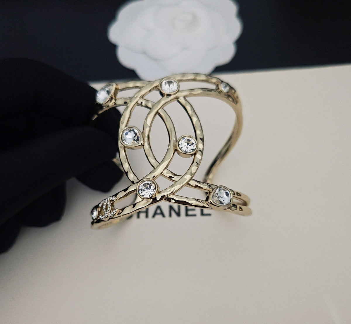 Signature Emblem Bangle in Gold-Tone – Design 001 front product view