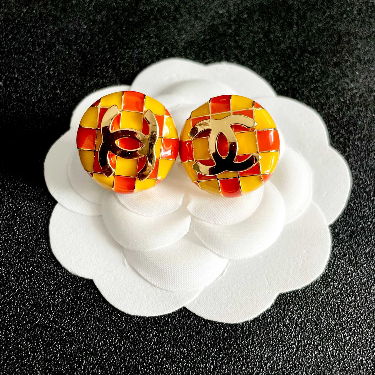 Double-C Emblem Stud Earrings in Polished Metal-Tone – Checkerboard – Design 002 front product view