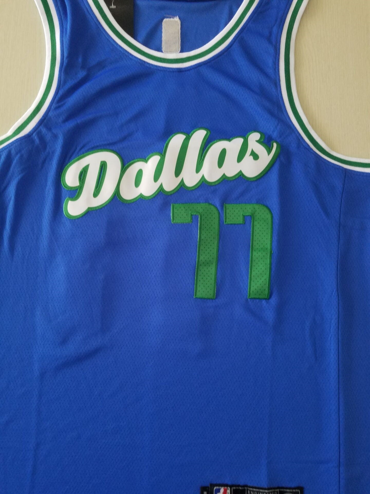 Men's Dallas Mavericks Luka Doncic #77 Blue Classics Swingman Jerseys