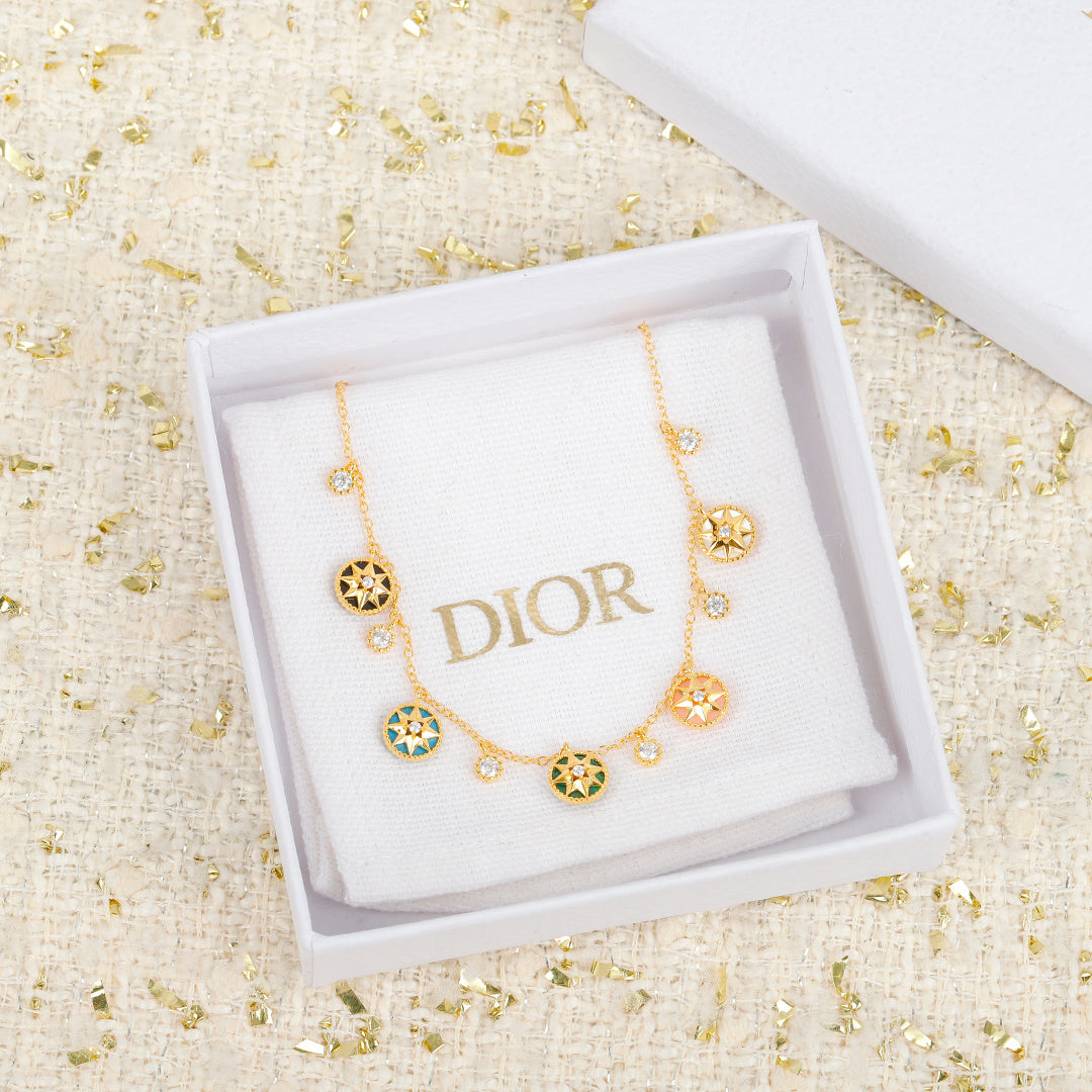 Pearl Pearl-Detail Pendant Necklace – Pearl Detail – Design 058 front product view