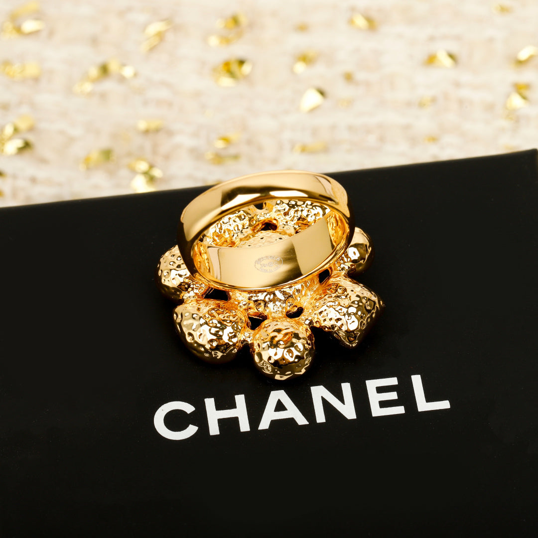 Double-C Emblem Statement Ring in Gold-Tone side detail