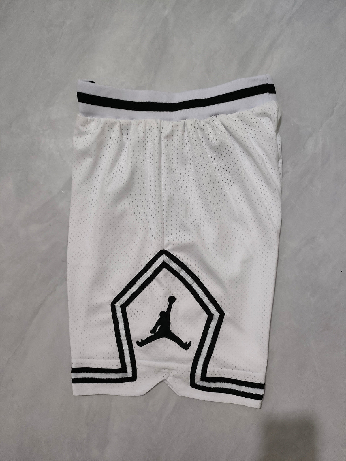 Chicago Bulls white shorts