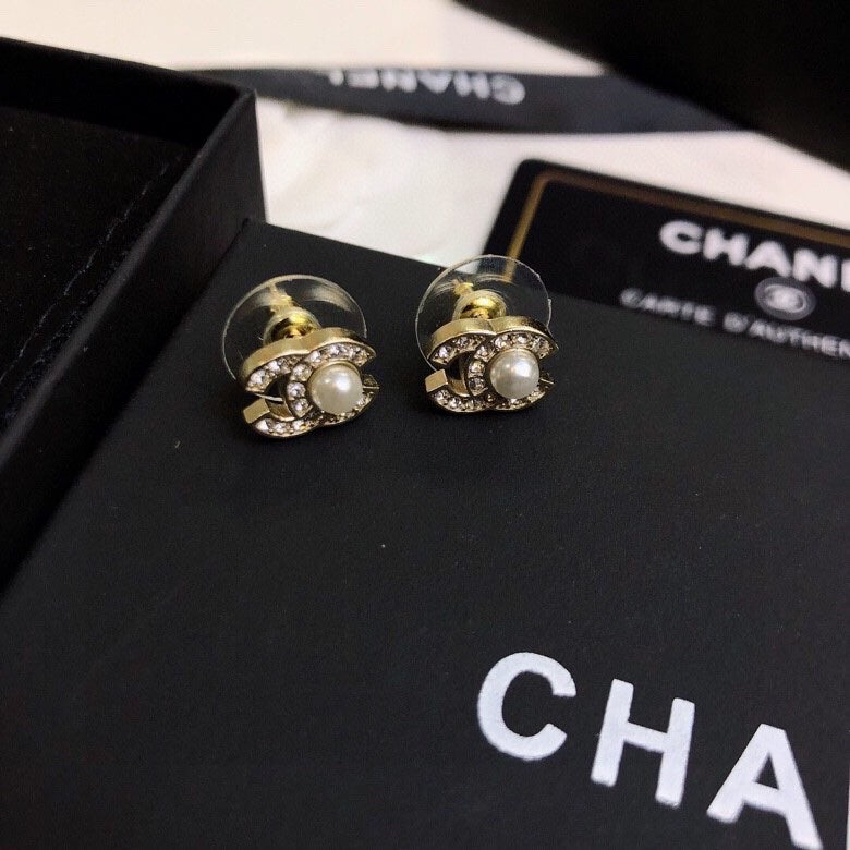 Signature Emblem Crystal-Accent Stud Earrings – Design 028 main product view