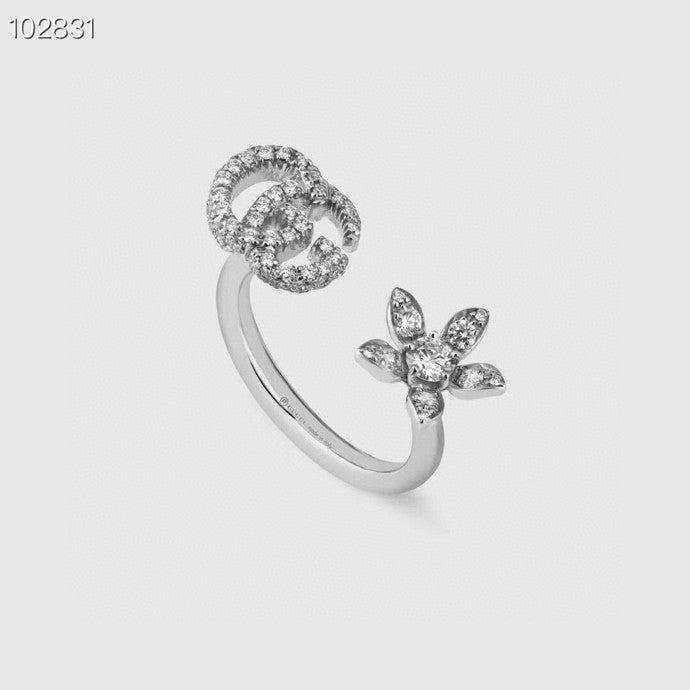 Double-G Emblem Statement Ring in Polished Metal-Tone – Design 010 front product view