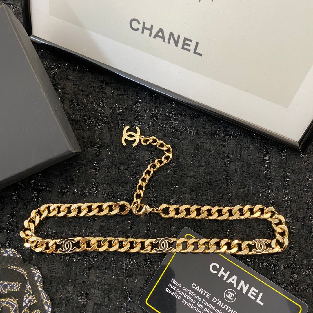 Signature Emblem Bracelet in Polished Metal-Tone – Black Detail – Design 002 detail view